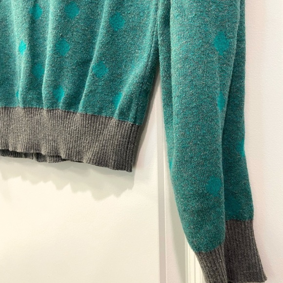 Cabi Button down v-neck Sweater Cardigan - Picture 8 of 14